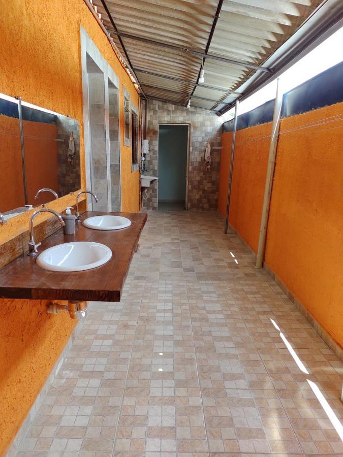 Chacara Bella Vida Com Piscina Churrasqueira Salao De Festas Fogao A Lenha Quadra Aracariguama Zewnętrze zdjęcie