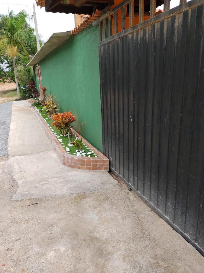 Chacara Bella Vida Com Piscina Churrasqueira Salao De Festas Fogao A Lenha Quadra Aracariguama Zewnętrze zdjęcie