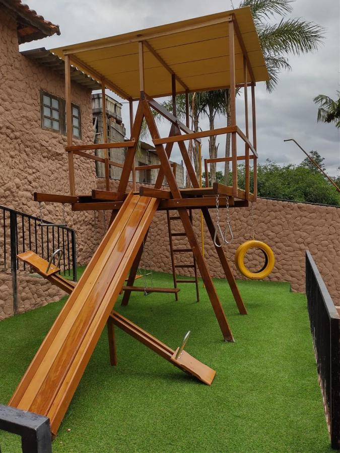 Chacara Bella Vida Com Piscina Churrasqueira Salao De Festas Fogao A Lenha Quadra Aracariguama Zewnętrze zdjęcie